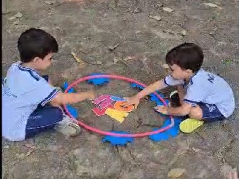 Desafio das Vogais em Dupla