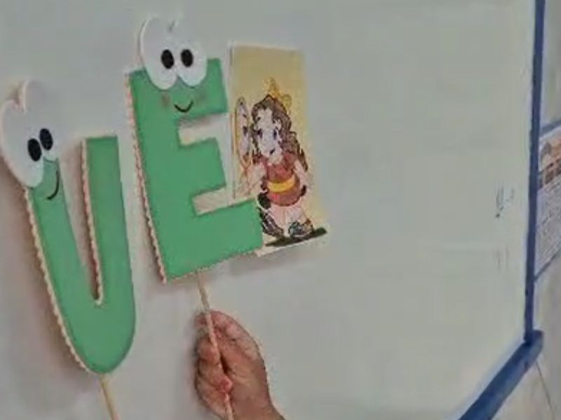 Explorando o Mundo das Vogais