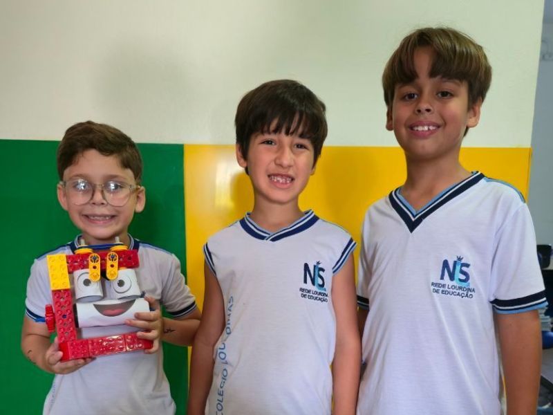 MÁQUINA DAS EMOÇÕES