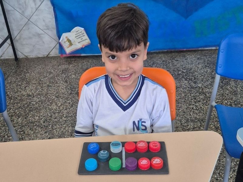 MATEMÁTICA COM DOMINÓ GIGANTE